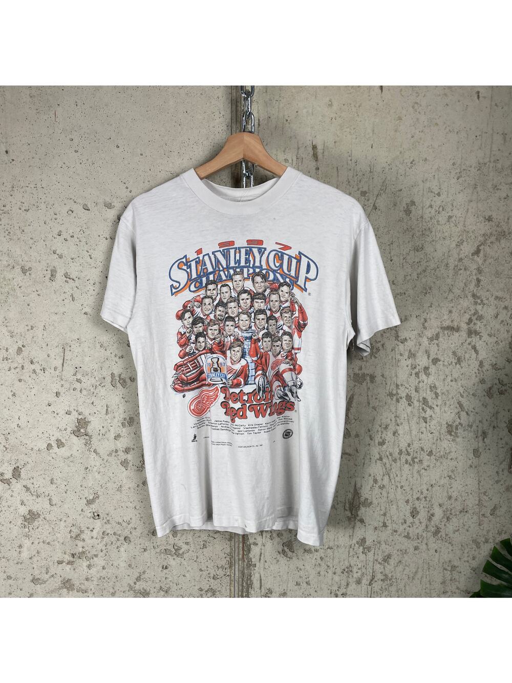 Vintage Detroit Red Wings 1997 Team Caricature Medium NHL Champions Shirt